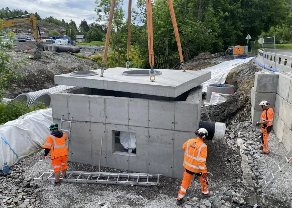 Loe Rørprodukter - stor firkantkum til FV353 Bamble kommune